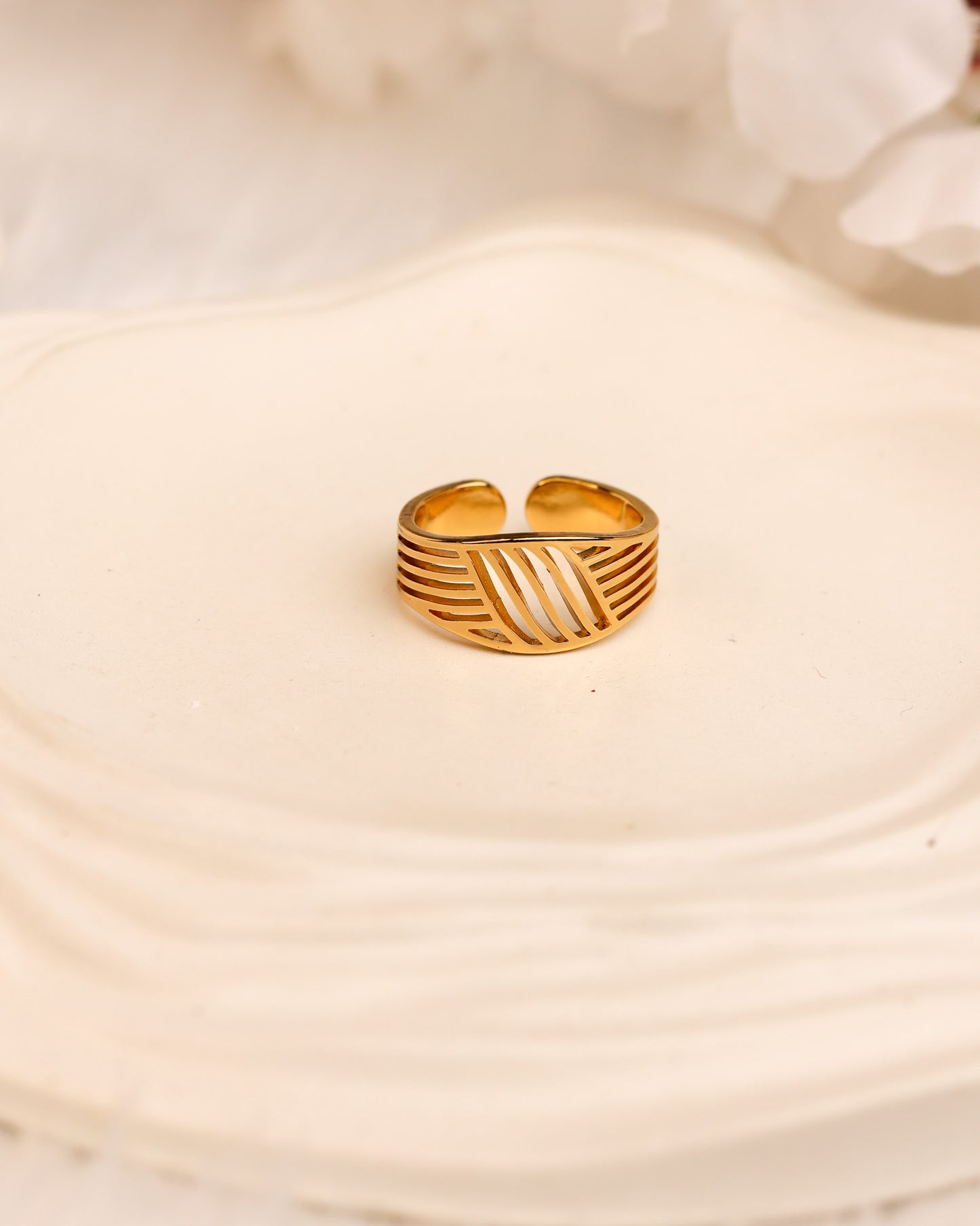 Golden Waveform Gold Cuff & Ring Set | Free Size | Premium Quality (Anti Tarnish & Gold Polish)