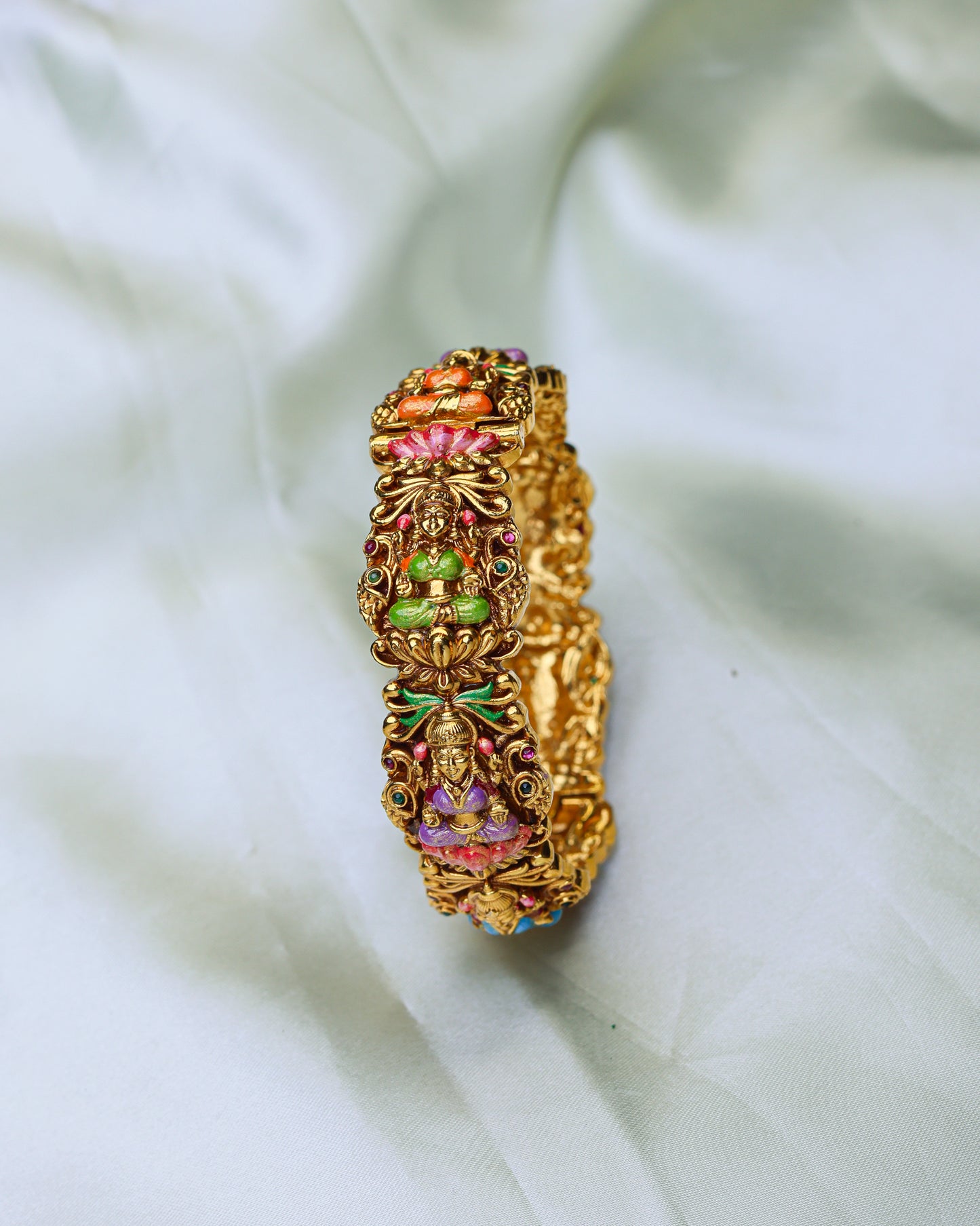 Navarangi Lakshmi Kada ( openable ) Fits to 2.4 & 2.6" size