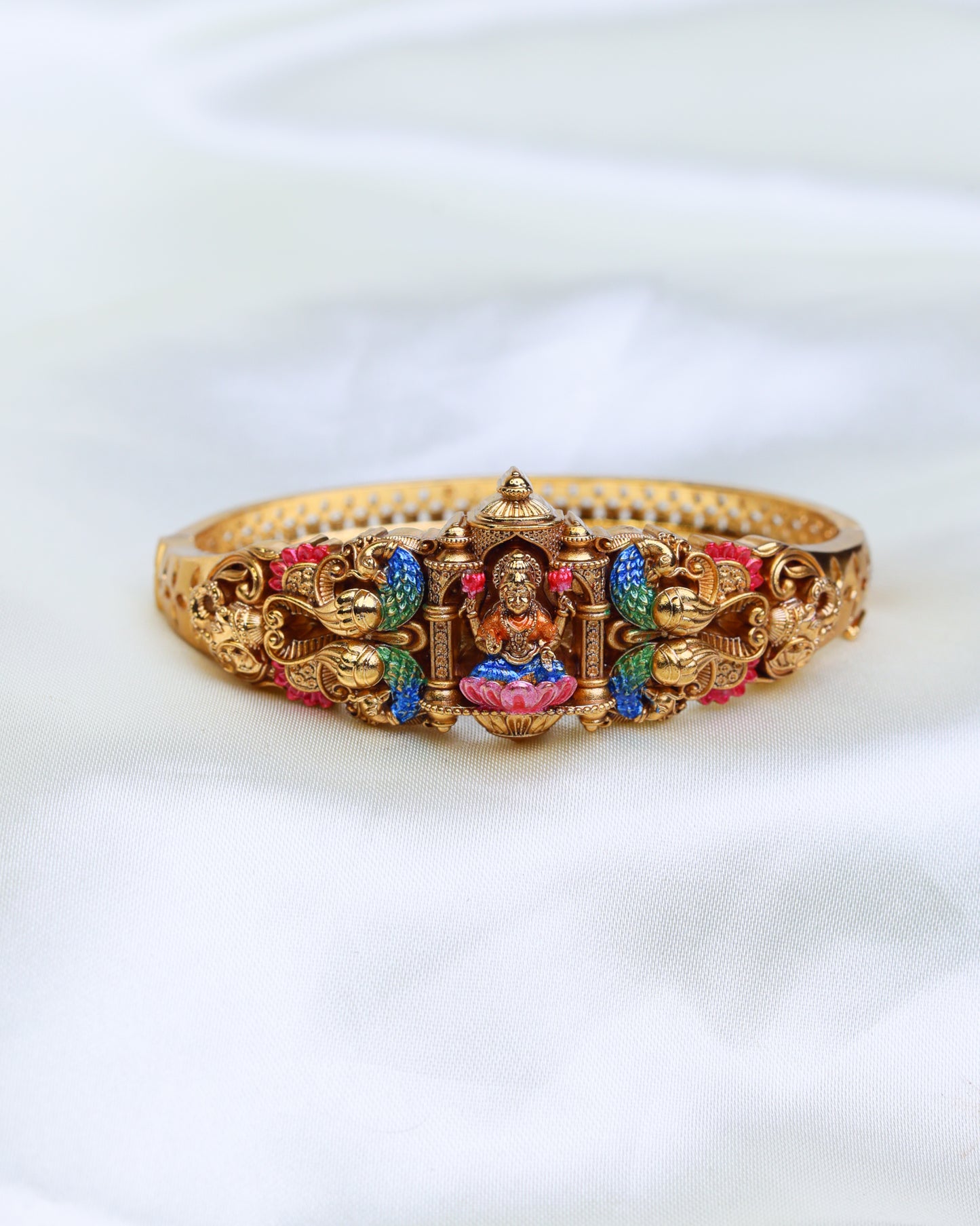 Meenakari Lakshmi Kada Premium Bracelet Fee Size openable