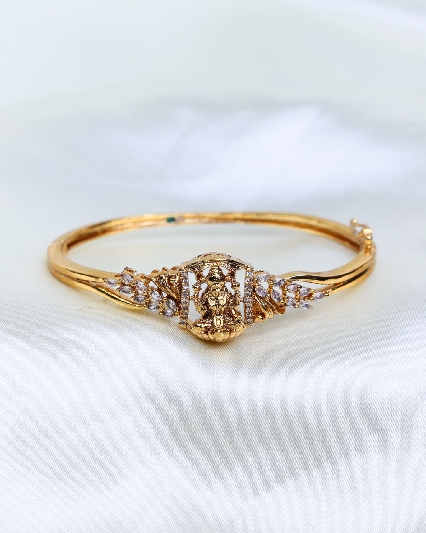 Divine Lakshmi Sparkle Kada free size