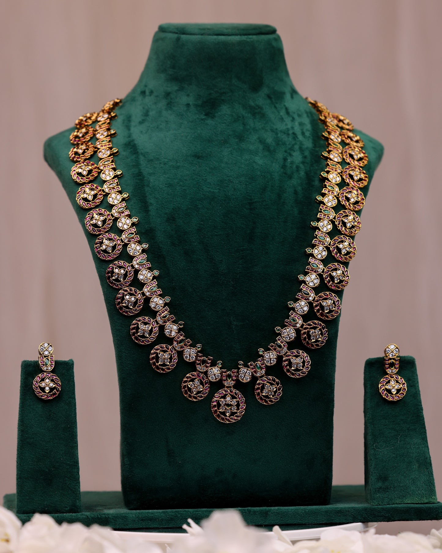 Ratna Pallavi Haaram- (Premium Masterpiece Edition) – By Suwarnikaa Jewels