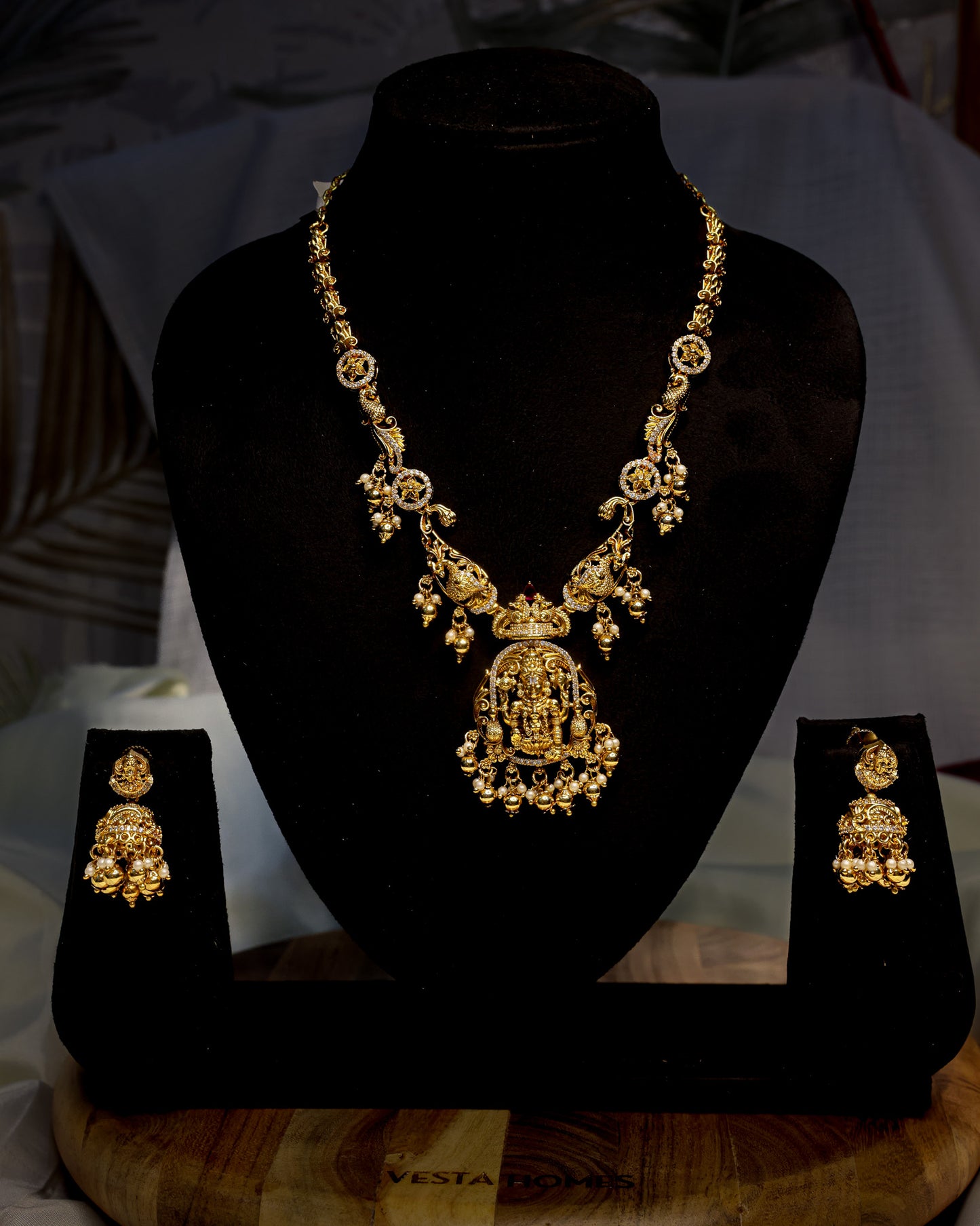 Sri Srinivasa Anugraha Haaram Premium Temple Jewellery By Suwarnikaa Jewels