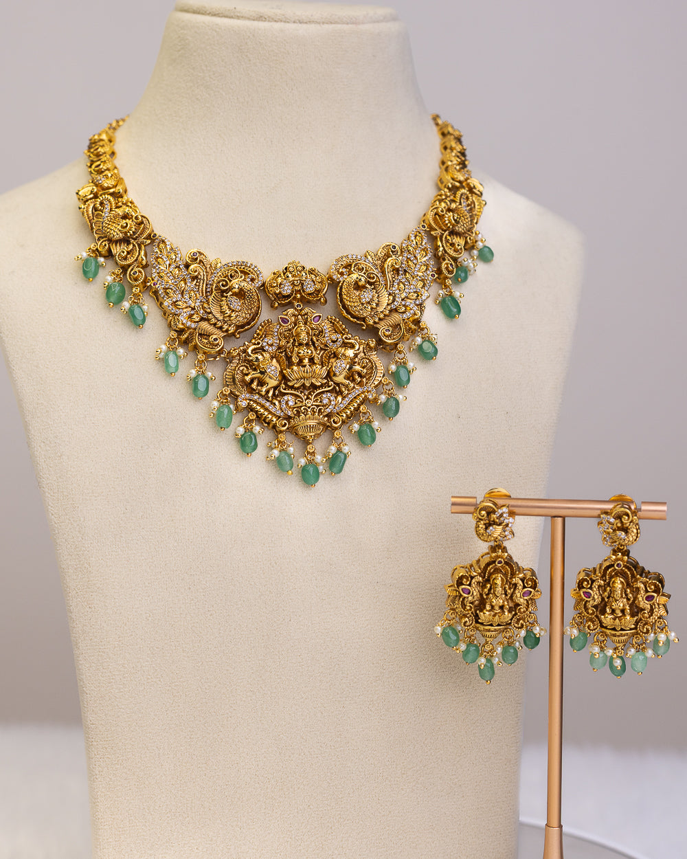 Ananthalakshmi Royale temple set  – By Suwarnikaa Jewels