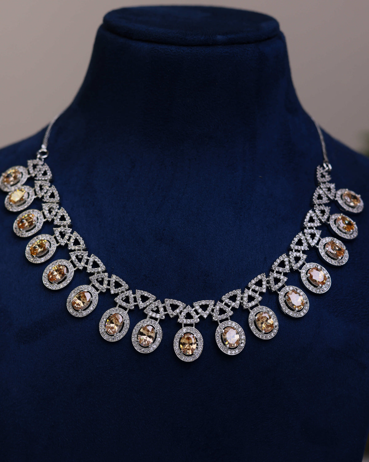 Vivian Luxe by suwarnikaa jewels