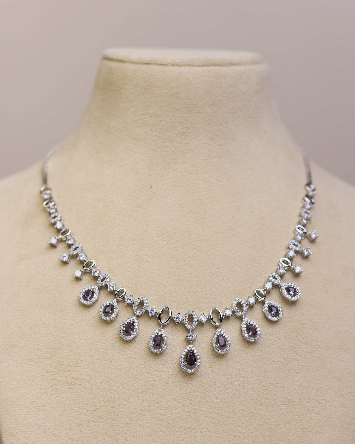 Scarlett Luxe by suwarnikaa jewels