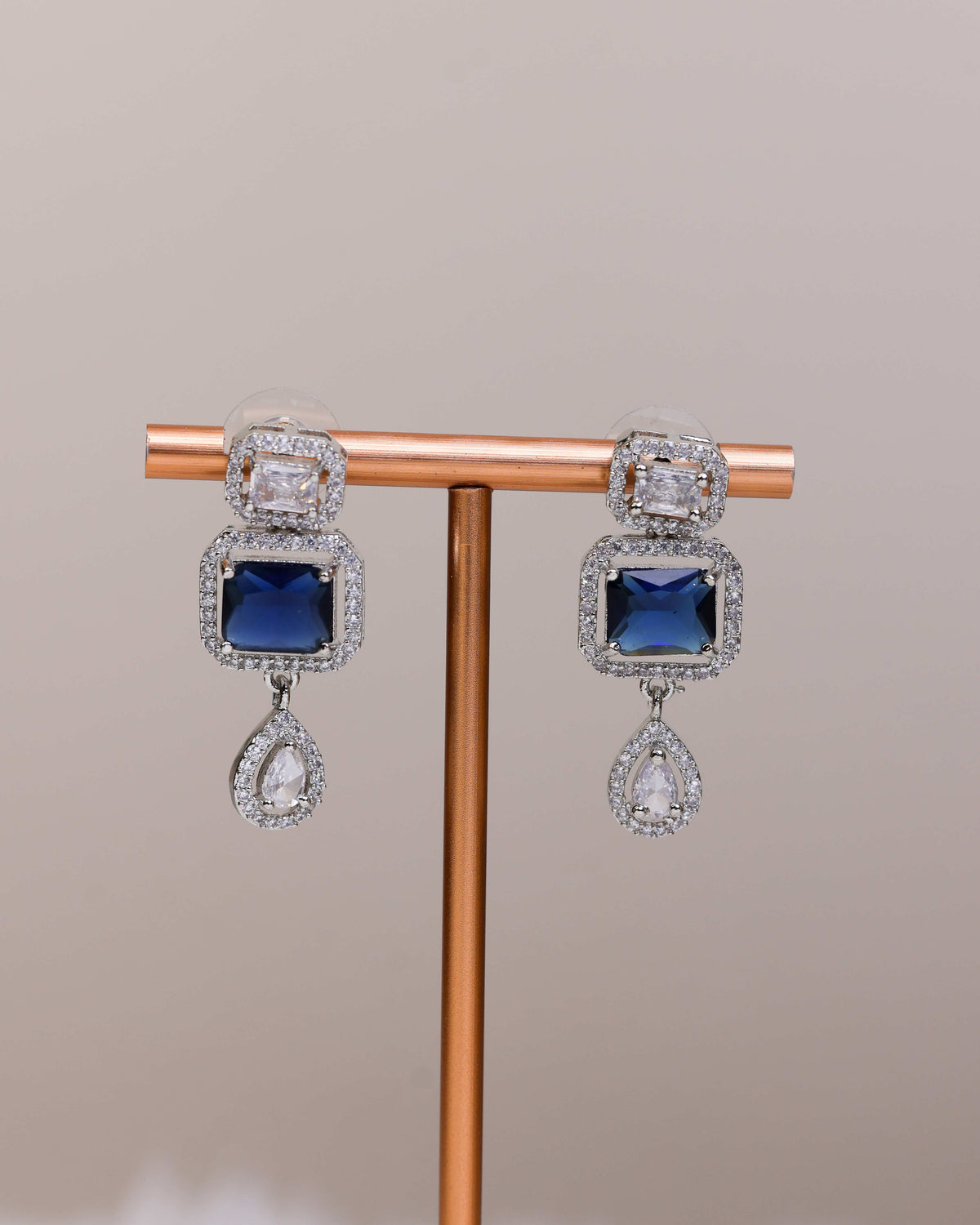 Royal Sapphire by suwarnikaa jewels