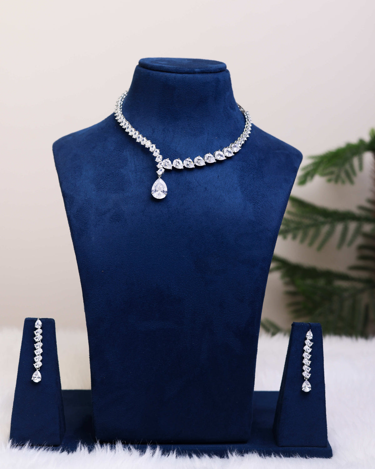 Glamour Drop by suwarnikaa jewels