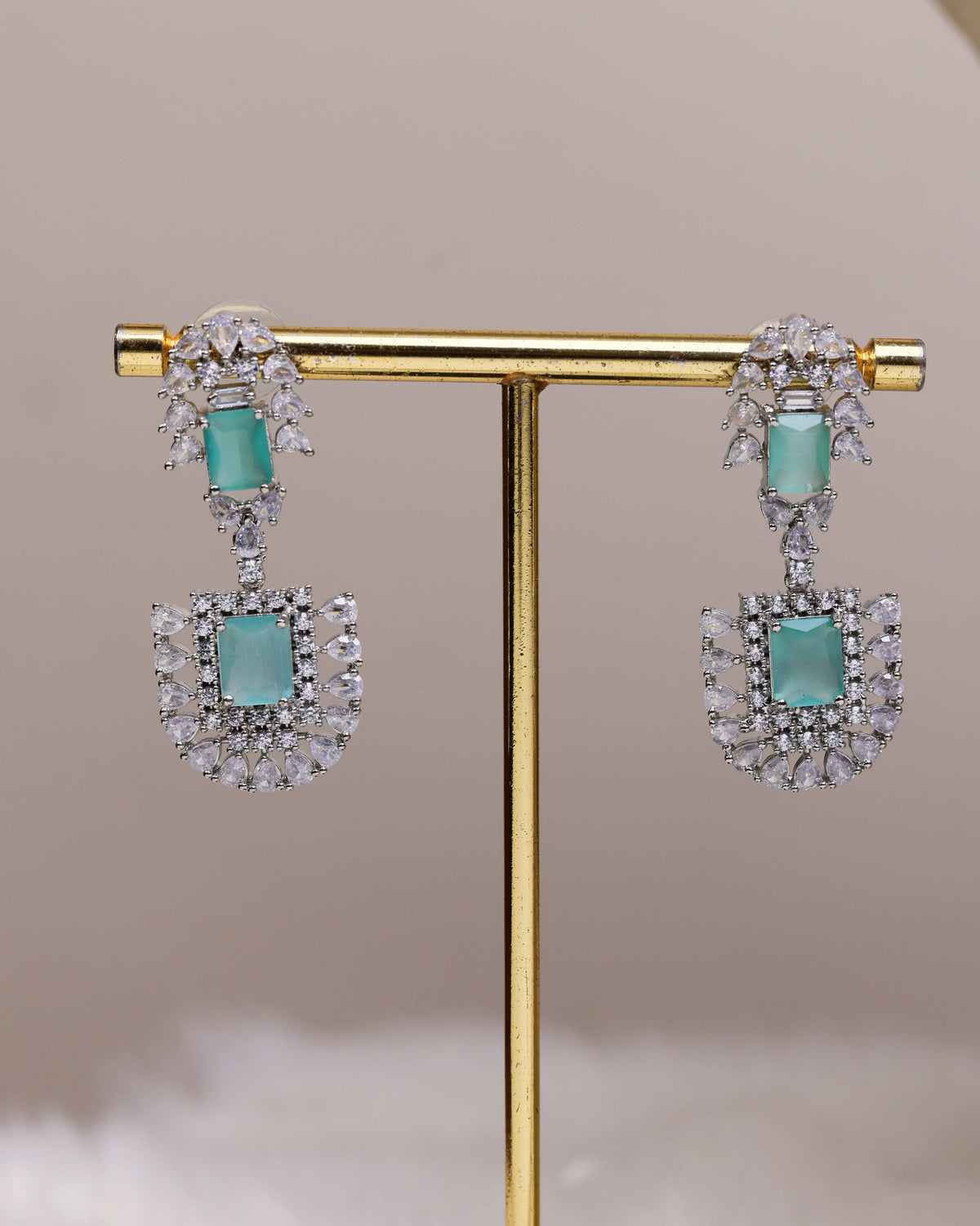 Aurelia Aqua Choker by suwarnikaa jewels