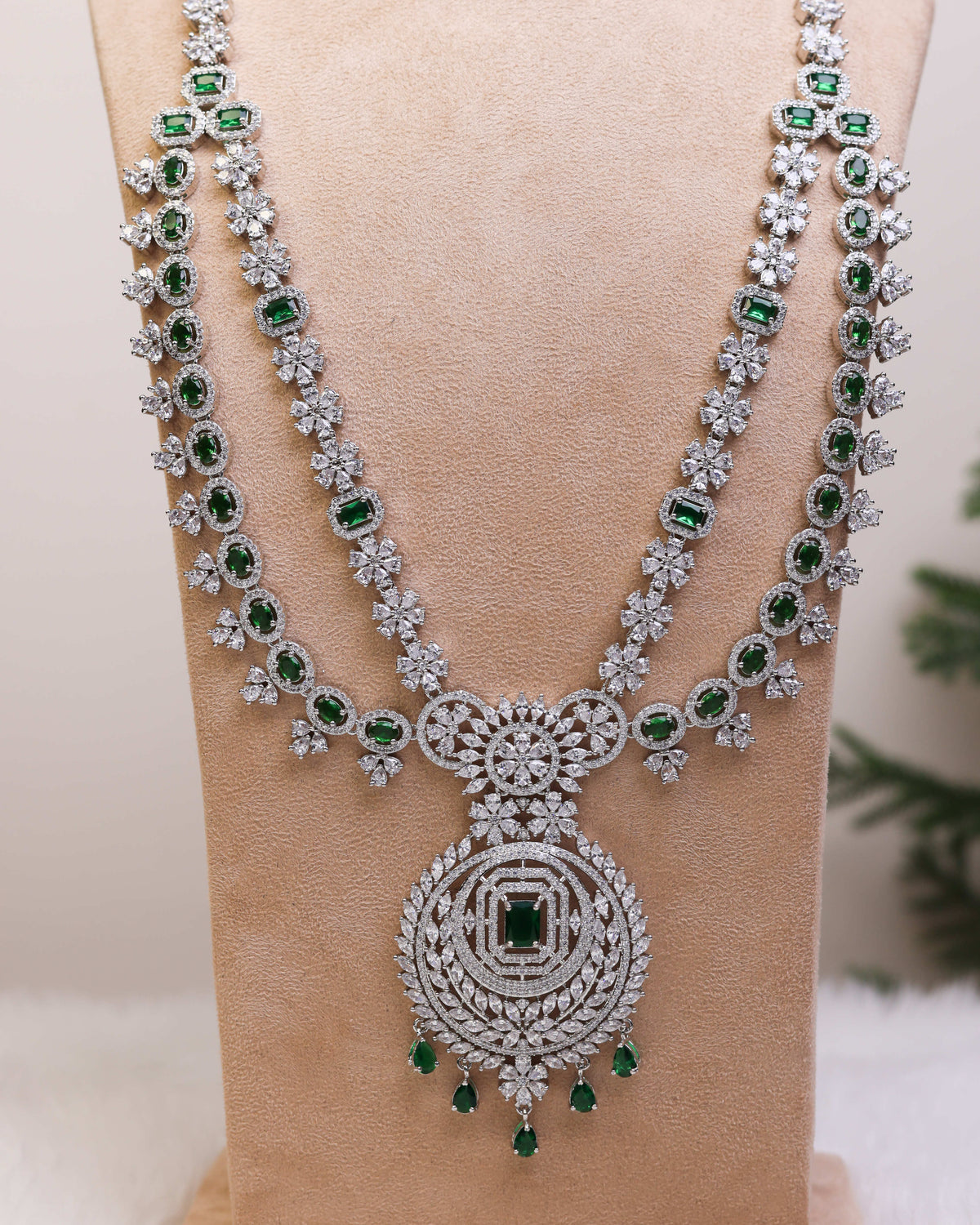 Emerald Royale Necklace Set by Suwarnikaa Jewels