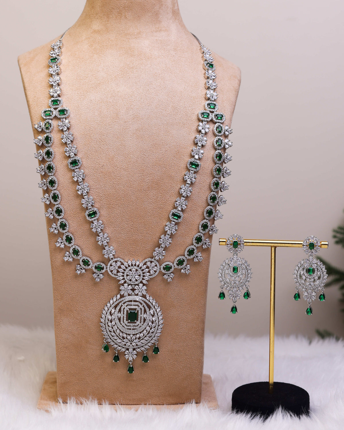 Emerald Royale Necklace Set by Suwarnikaa Jewels