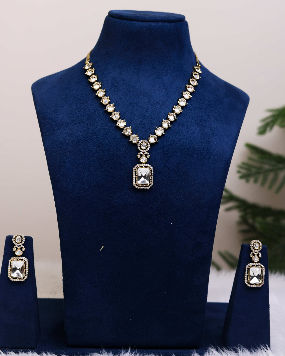 Ivory Luxe by suwarnikaa jewels