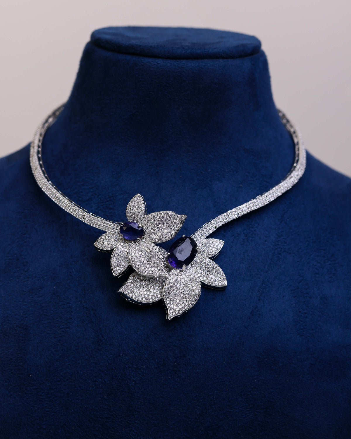 Amoura Blue by suwarnikaa jewels