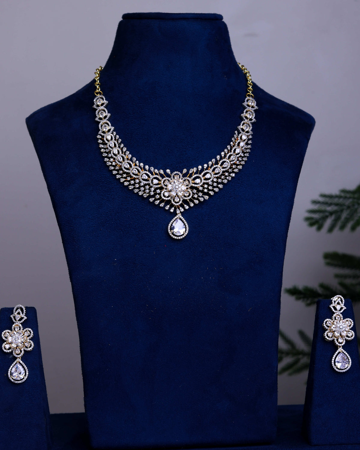 Glamora luxe by suwarnikaa jewels