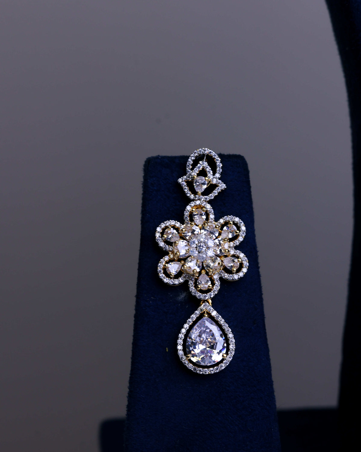Glamora luxe by suwarnikaa jewels