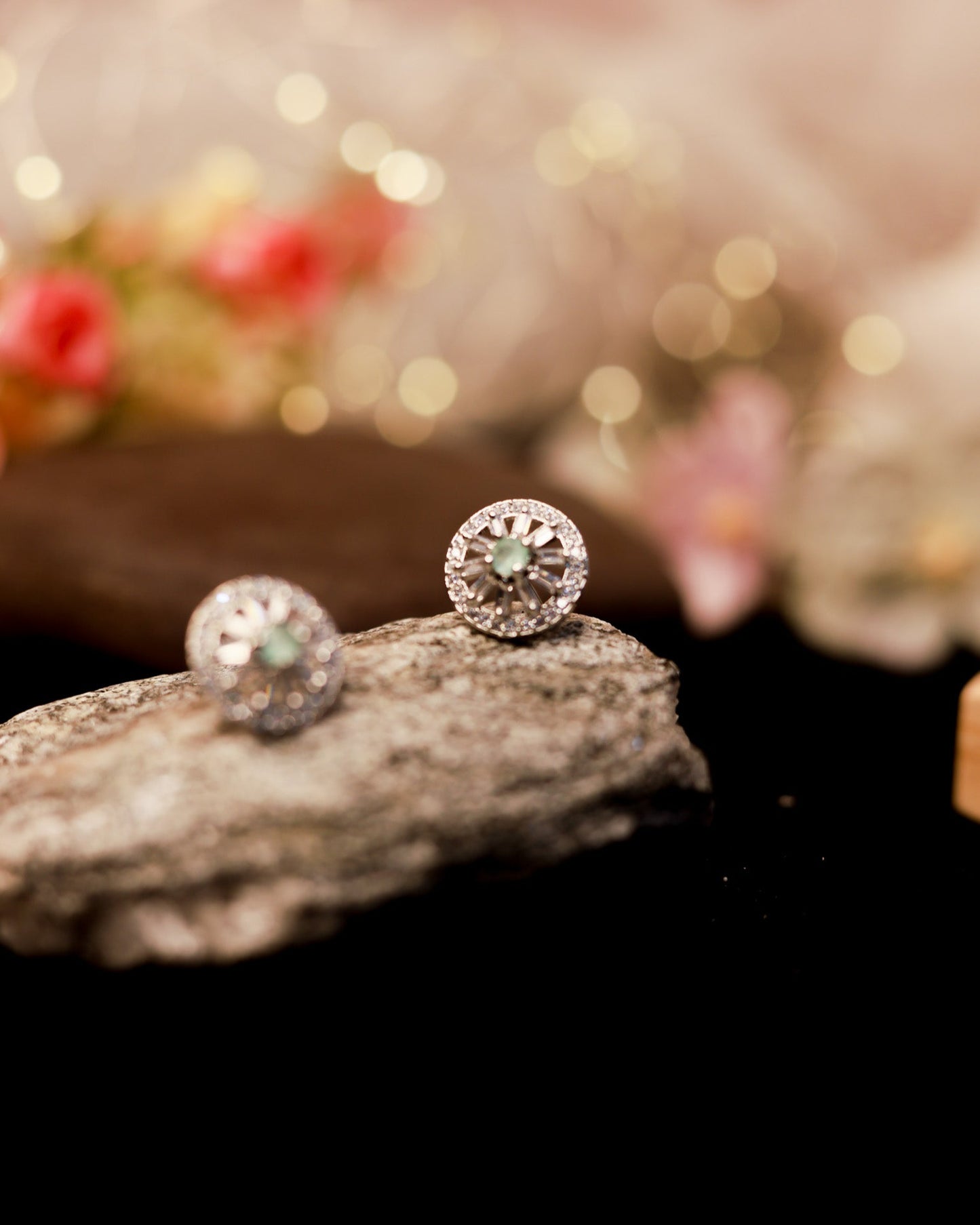 Suwarnikaa’s Silver Halo