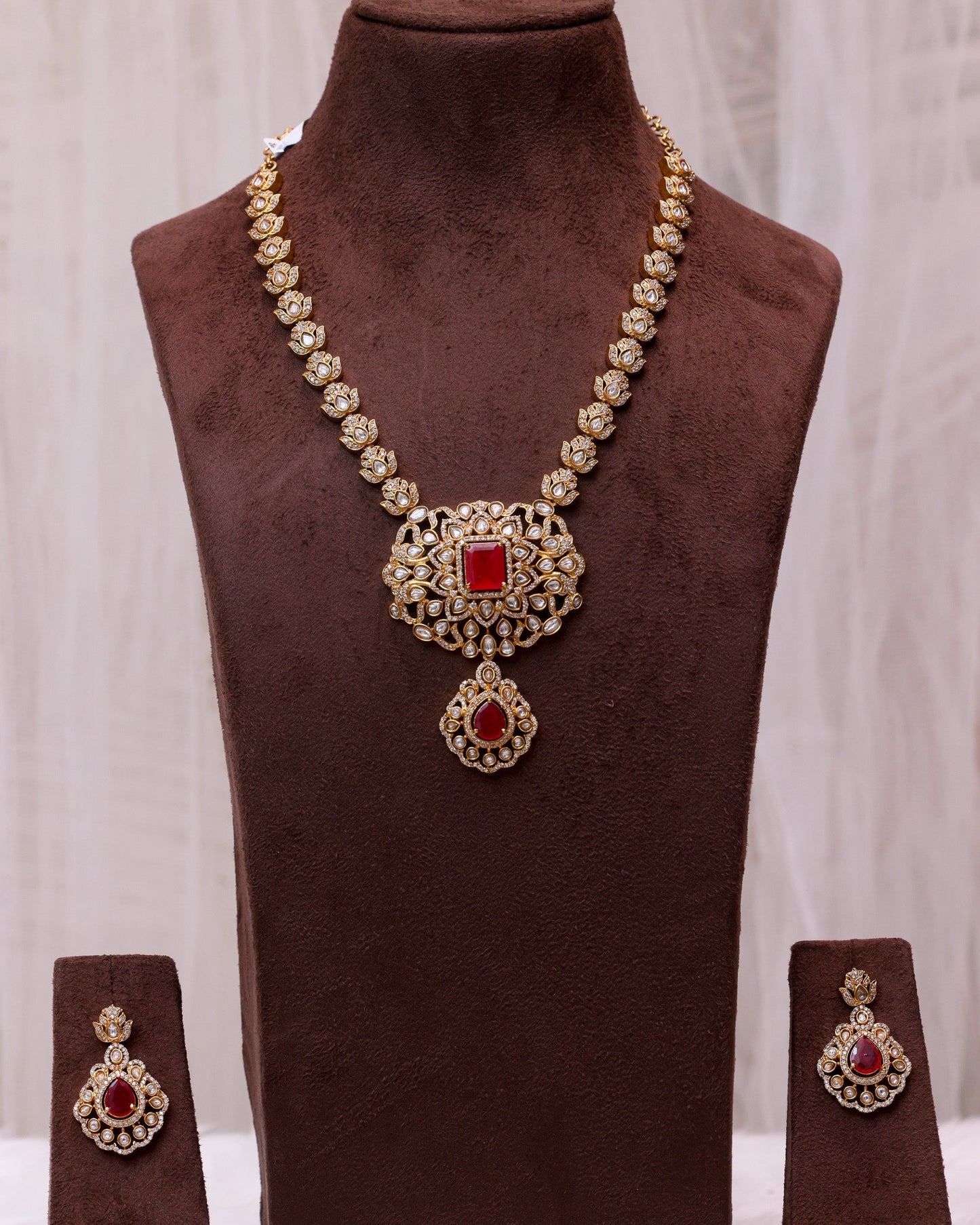 Aarohi Ratna Necklace Set – Premium Kundan Bridal Jewellery  By Suwarnikaa Jewels