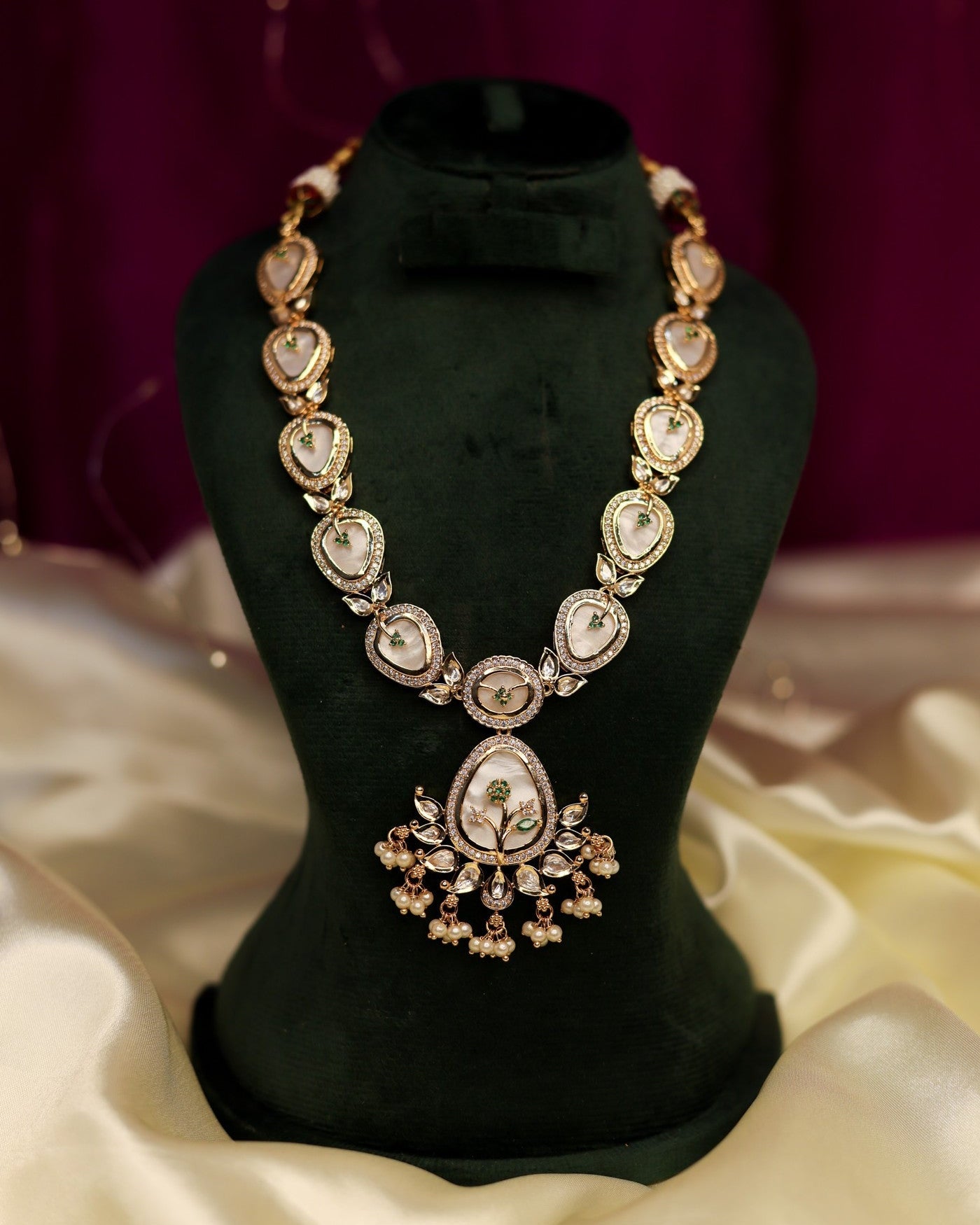 Suwarnikaa’s Rajakumari Moissanite & Kundan Premium Necklace Set
