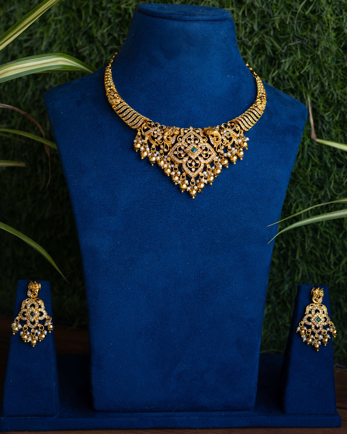 Swarna Ratnavilasam Set – By Suwarnikaa Jewels