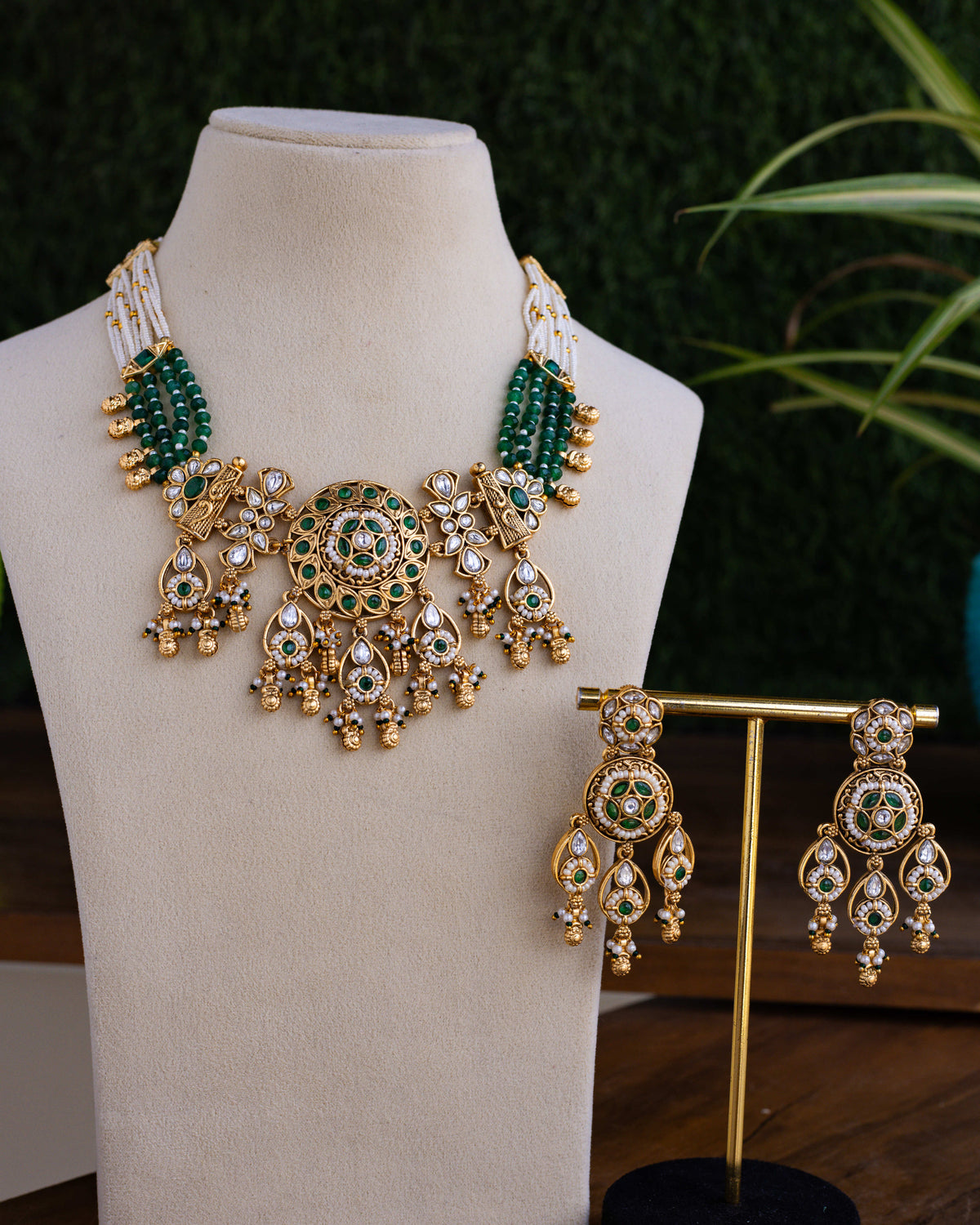 Manjula Marakata Set– By Suwarnikaa Jewels