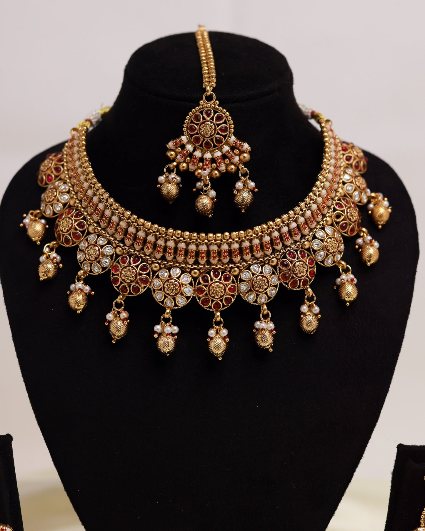 Amruthanjali Classic Choker set by Suwarnikaa Jewels