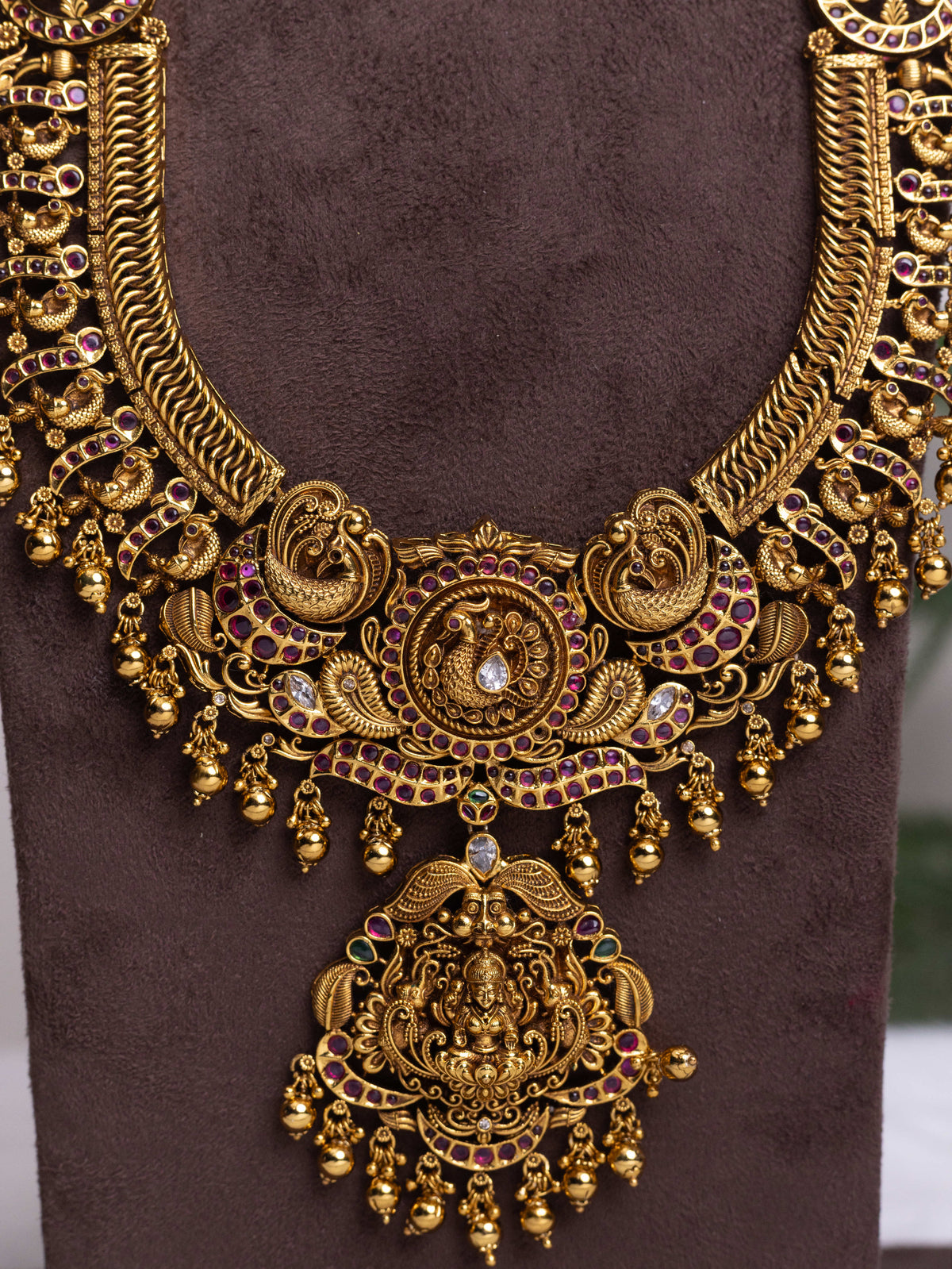 Suvarna Rajalakshmi Necklace Set – By Suwarnikaa Jewels