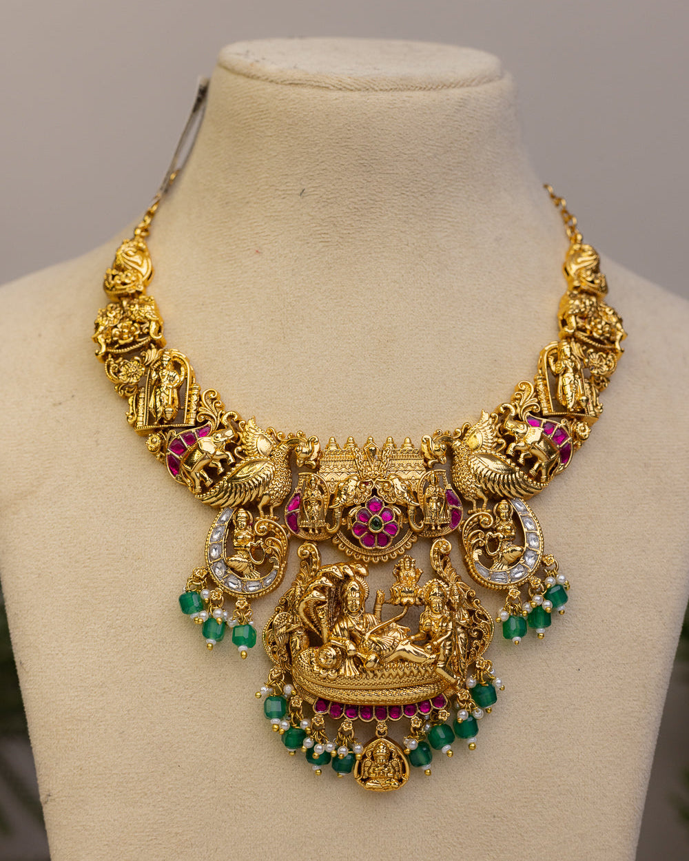 Maha Vishnu jadav set- (Temple edition ) – By Suwarnikaa Jewels