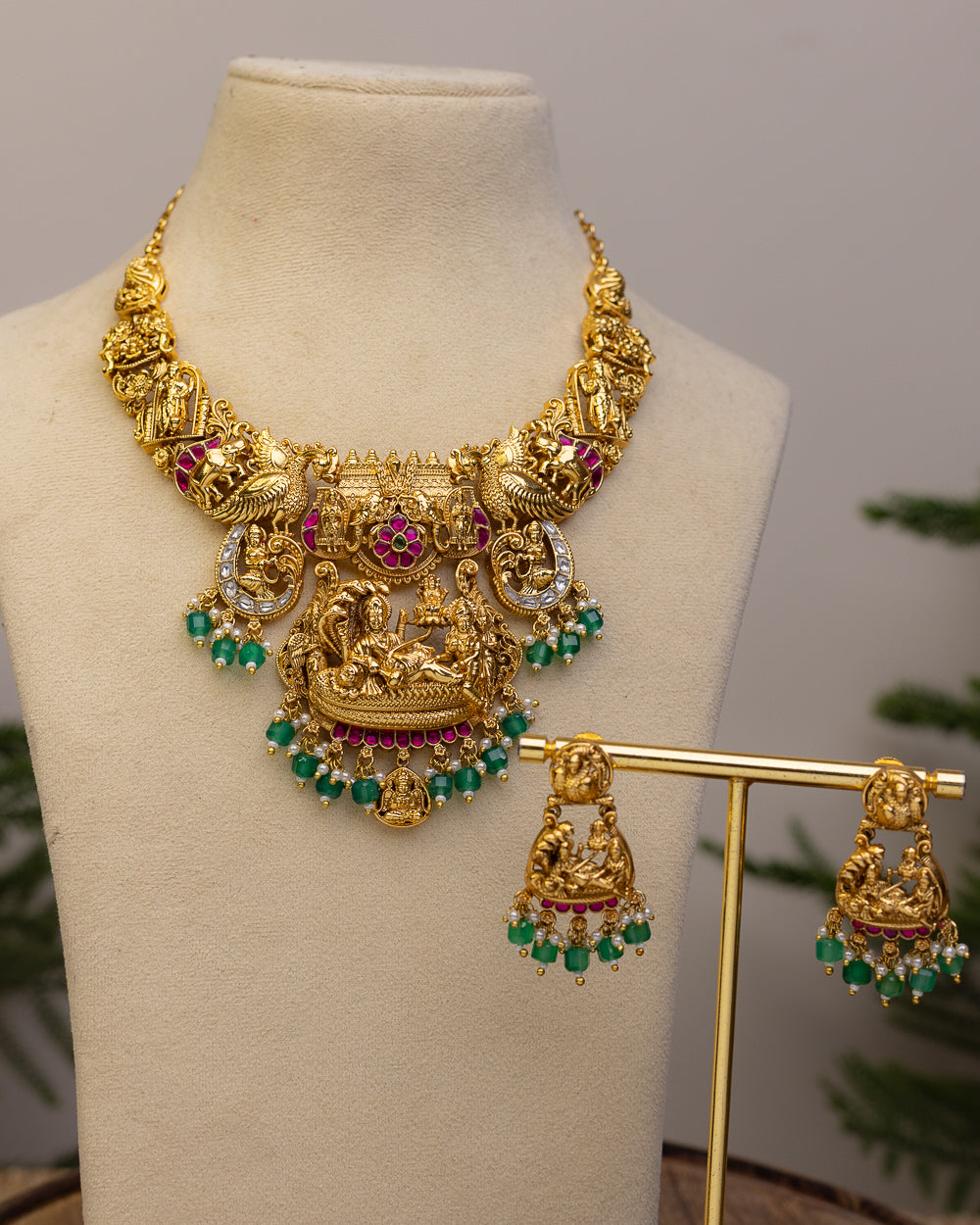 Maha Vishnu jadav set- (Temple edition ) – By Suwarnikaa Jewels