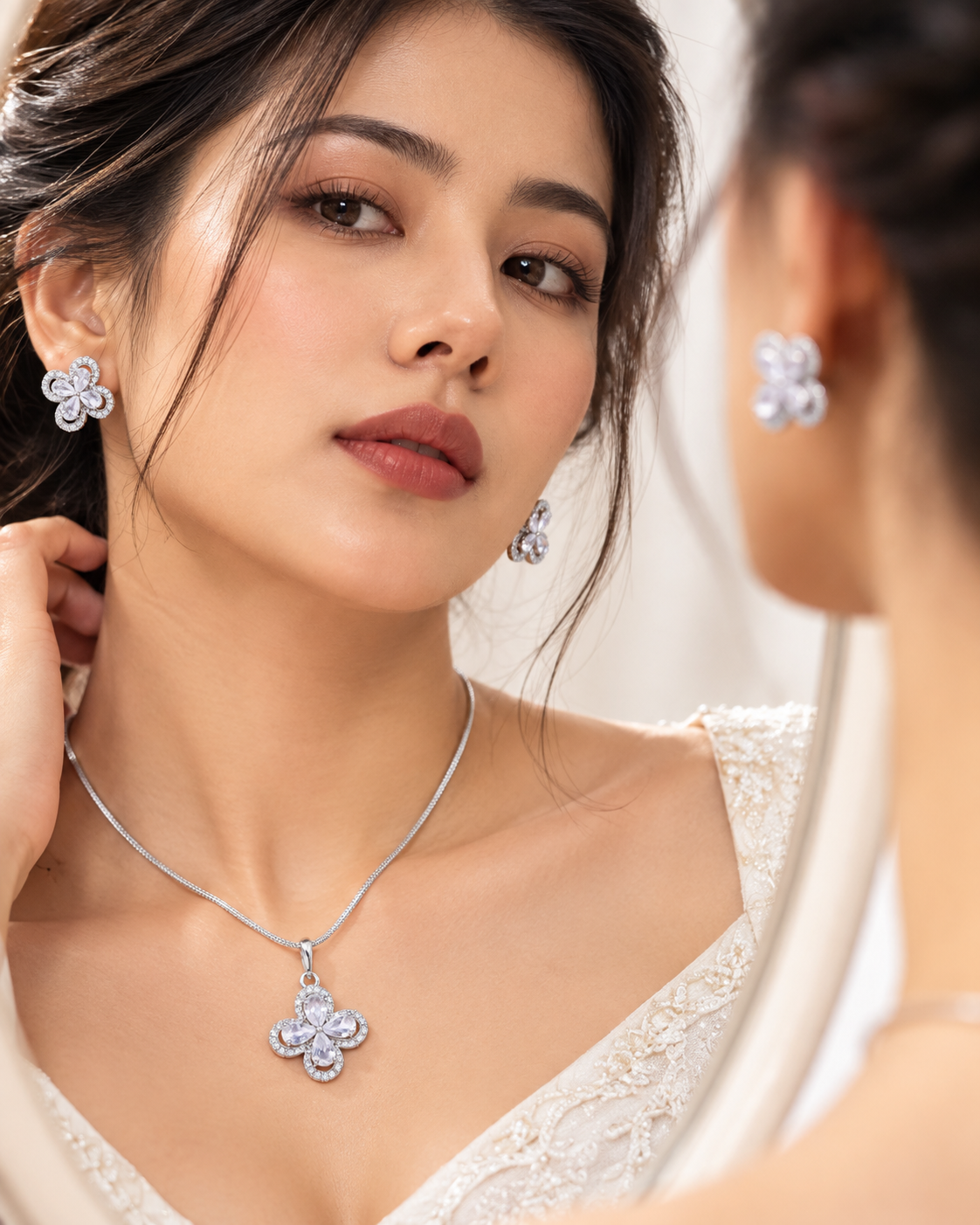 Flora Luxe by suwarnikaa jewels