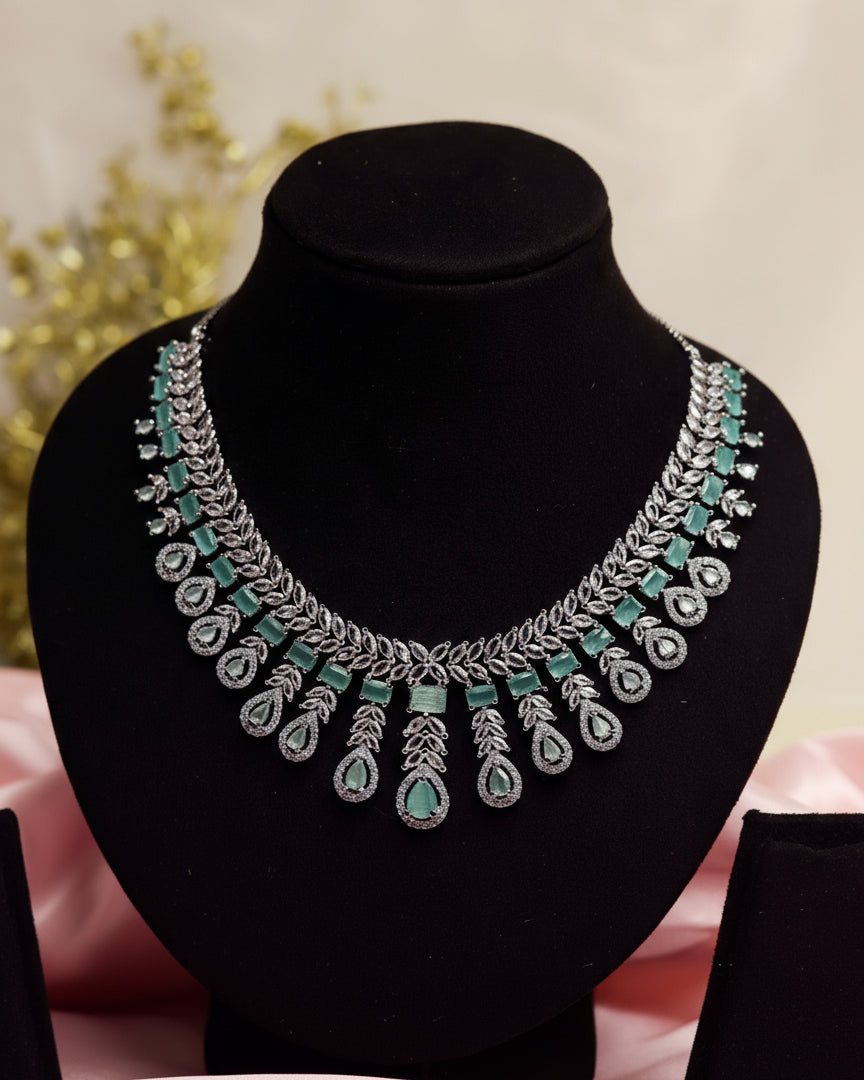 Kiara Kiss  by Suwarnikaa Jewels