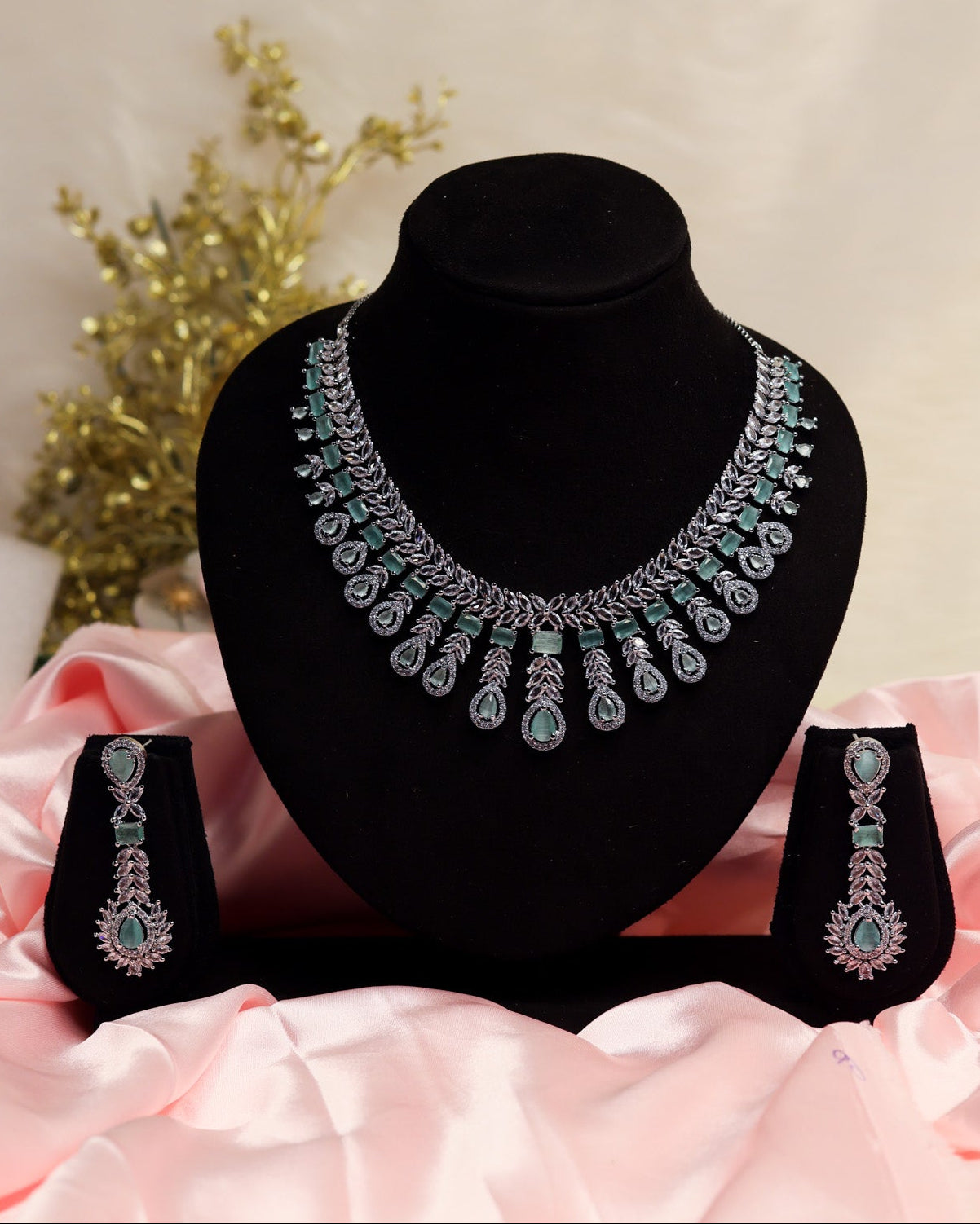 Kiara Kiss  by Suwarnikaa Jewels