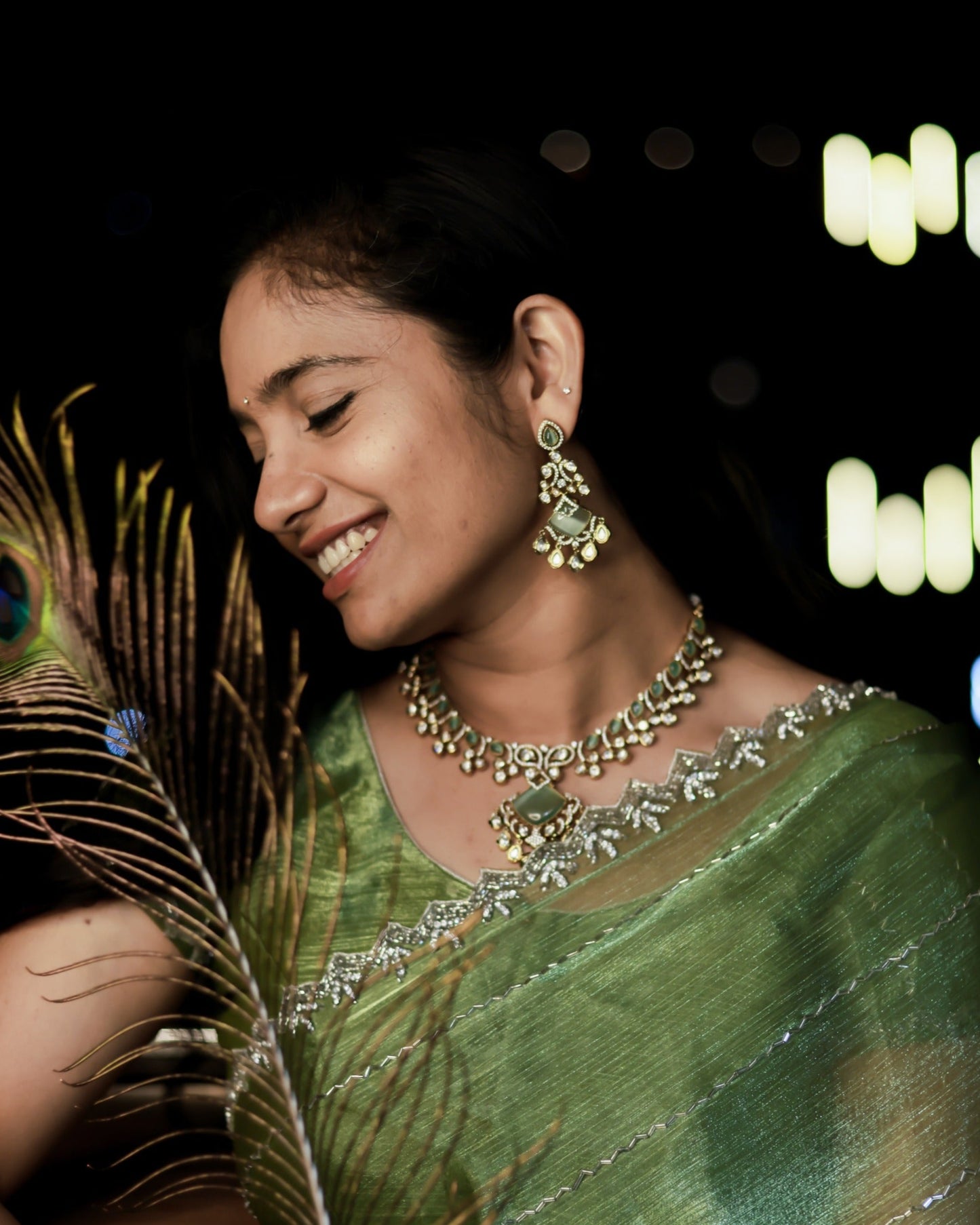 Suwarnikaa’s Premium Kundan Crush Necklace Set