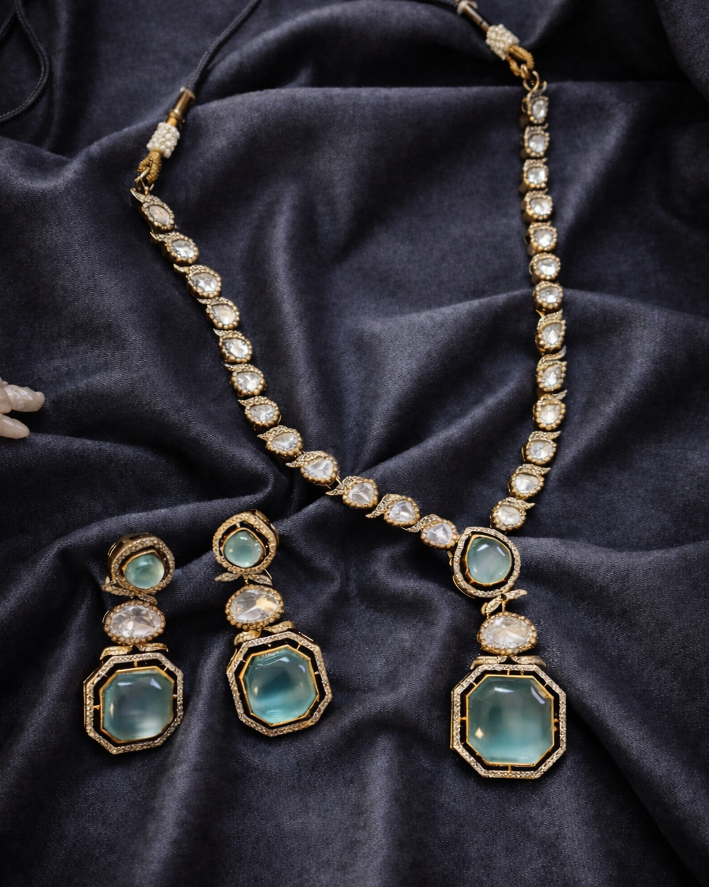 Aurora Elegance American Diamond Set