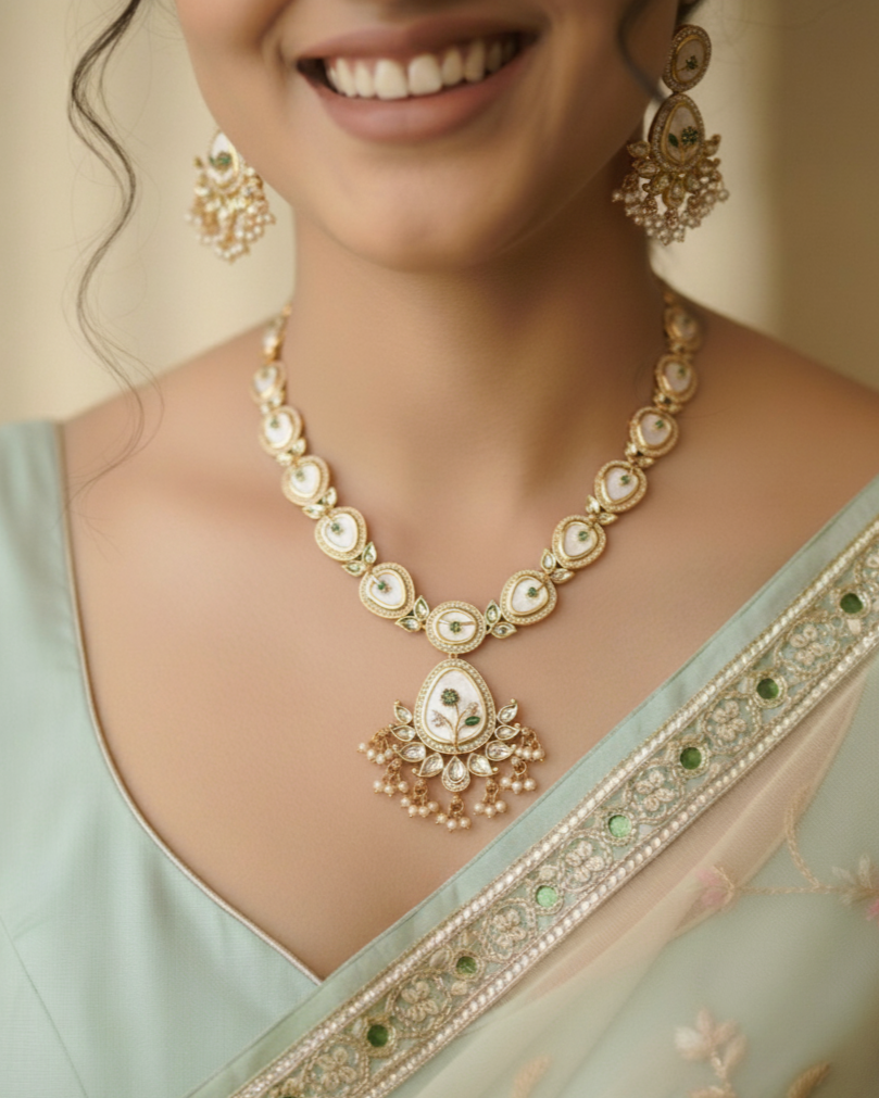 Suwarnikaa’s Rajakumari Moissanite & Kundan Premium Necklace Set