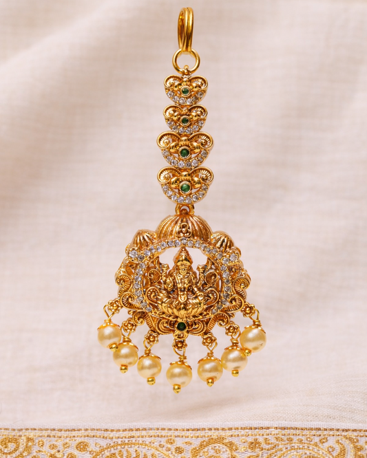 Saanvika Pearl Tikka by suwarnikaa jewels